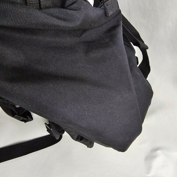 Karrimor H2O Wind Tunnel Black Grey Hiking Large Rain Cove Rucksack Backpack - Picture 8 of 9